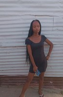 Nomusa Mkize, Miaka 23, Cape Town / South Africa Wasindikizaji