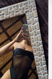 Juliia, Alter 30, Escort in Köln / Deutschland - 1