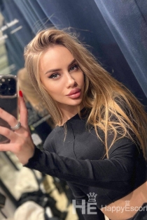Asia, 23 anni, Roma / Italia Escort - 1