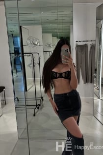 Melania, 26 años, Reikiavik / Islandia Escorts - 5