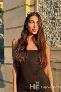 Diana, 26 let, Moskva / Rusko Doprovod - 1