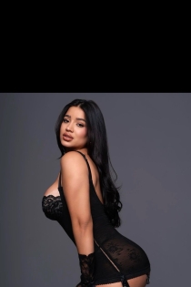 Sarahtop, Usia 26, London / Inggris Raya Escort - 2