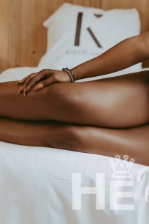 Stacey Bonsu, 29-aastane, Amsterdami / Hollandi saatjad – 2