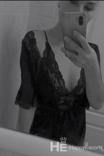 Angel01, 24 ans, Troyes / France Escortes - 3