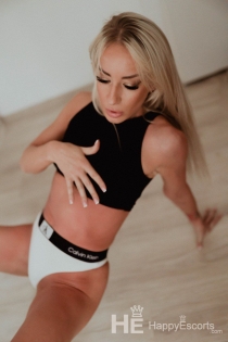 Ami, 28 år, Berlin / Tyskland Eskorter - 2