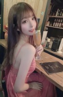 Rey Lee, 25 let, Praha / Česká republika Escorts