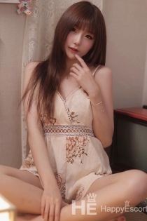 Rey Lee, 25 let, Praha / Česká republika Eskorty - 2
