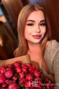 Paula, Age 22, Escort in Moscow / Russia - 2