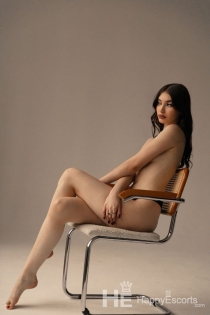 Kira, 21 let, Moskva / Rusko Doprovod - 4