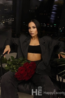 Vika, 22 let, Moskva / Rusko Doprovod - 4