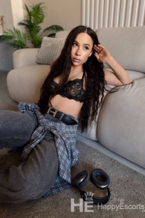 Vika, 22 let, Moskva / Rusko Doprovod - 5