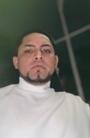 ノルベルト・レイエス、35 歳、フロリダ州マイアミ / 米国エスコート