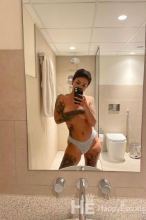 Pearl, 33 anni, Abu Dhabi / Escort Emirati Arabi Uniti - 3
