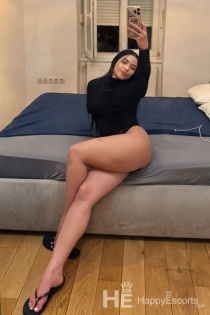 Liora, 26 let, Milán / Itálie Doprovod - 3