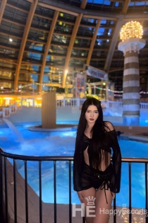 Monica, 21 let, Moskva / Rusko Doprovod - 6