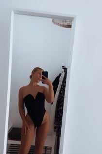 Eva, Age 29, Baia Mare / Romania Escorts - 1