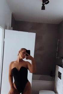 Eva, Age 29, Baia Mare / Romania Escorts - 2
