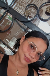 Sofia, 18-aastane, Tirana / Albaania saatjad – 1