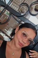 Sofia, Age 18, Escort in Tirana / Albanien