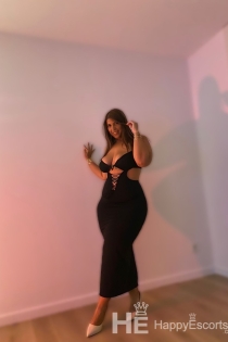 Mia, Miaka 33, Las Palmas de Gran Canaria / Uhispania Wasindikizaji - 1