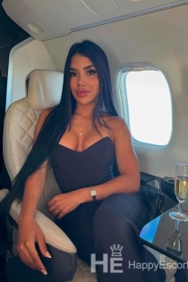 Inna, 19 let, Tirana / Albánie Escorts – 2