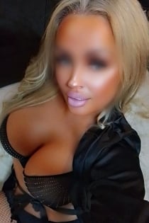 Tania Hot, Alter 39
