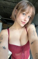 Sassy, ​​Yaş 26, Galway / İrlanda Escortları