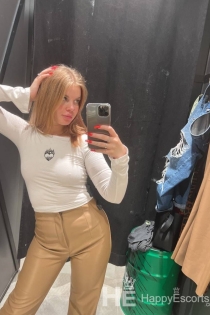 Inna, 24 anni, Firenze / Italia Escort - 4