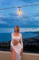 Serenay, 23-vuotias, Besiktas / Turkki saattajat