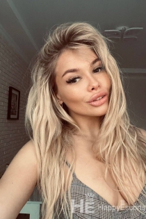 Anna, 28 ans, Catane / Italie Escortes - 5