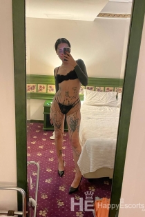 Lika Clarke, 22 ans, Belgrade / Serbie Escortes - 4