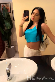 Isabella, Age 23, Escort in Abu Dhabi / UAE - 3