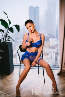 Angi, Age 28, Escort in Dubai / UAE - 4