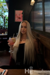 Sofhie, 23 ans, Londres / Royaume-Uni Escortes - 1