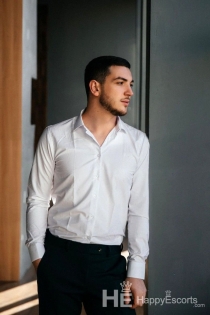 Bull, Age 23, Escort in Dubai / UAE - 3