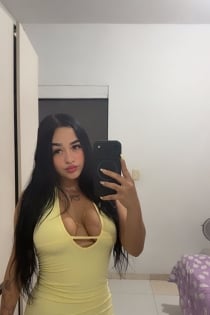 Carolina, Age 24 - 20