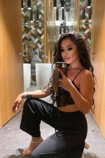 АМАНДА, 24 године