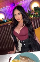 Charlotte, 26 años, Bolonia / Italia Escorts