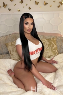 Darla, Miaka 25, Tirana / Albania Wasindikizaji - 1