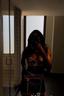 Sophia, 22 éves, Athén/Görögország kísérők – 2