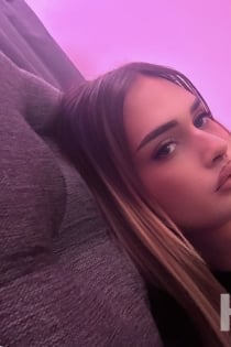 Dea, Age 23, Escort in Stockholm / Sweden - 14