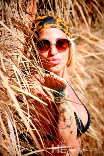 Marta, Age 36 - 5
