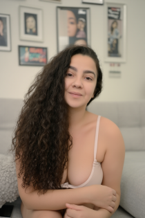 Ashley, 25-aastane, Tirana / Albaania saatjad – 1