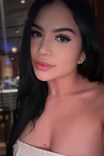 Fiorella, Age 23, Escort in Paris / France - 1