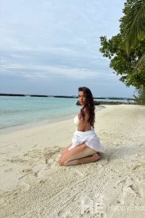 Bruna Tavarez, Umur 27, Pengiring Palma / Sepanyol - 24