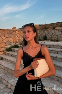 Luci, vanus 26, Barcelona / Hispaania Eskort - 1