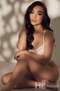 Amira Sahara, Age 23 - 3