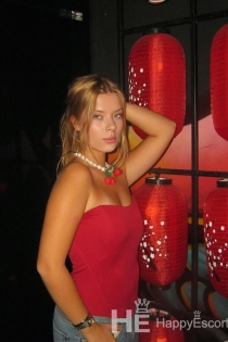 Omi Dutch, 20 anni, Dubai / Escort Emirati Arabi Uniti - 3