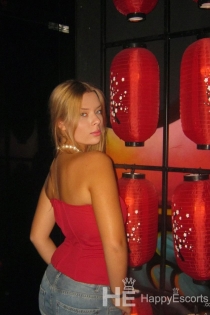 Omi Dutch, věk 20, Dubaj / Escort SAE – 4
