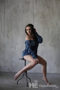 Paulina, 19 let, Tirana / Albanija Spremljevalci - 4